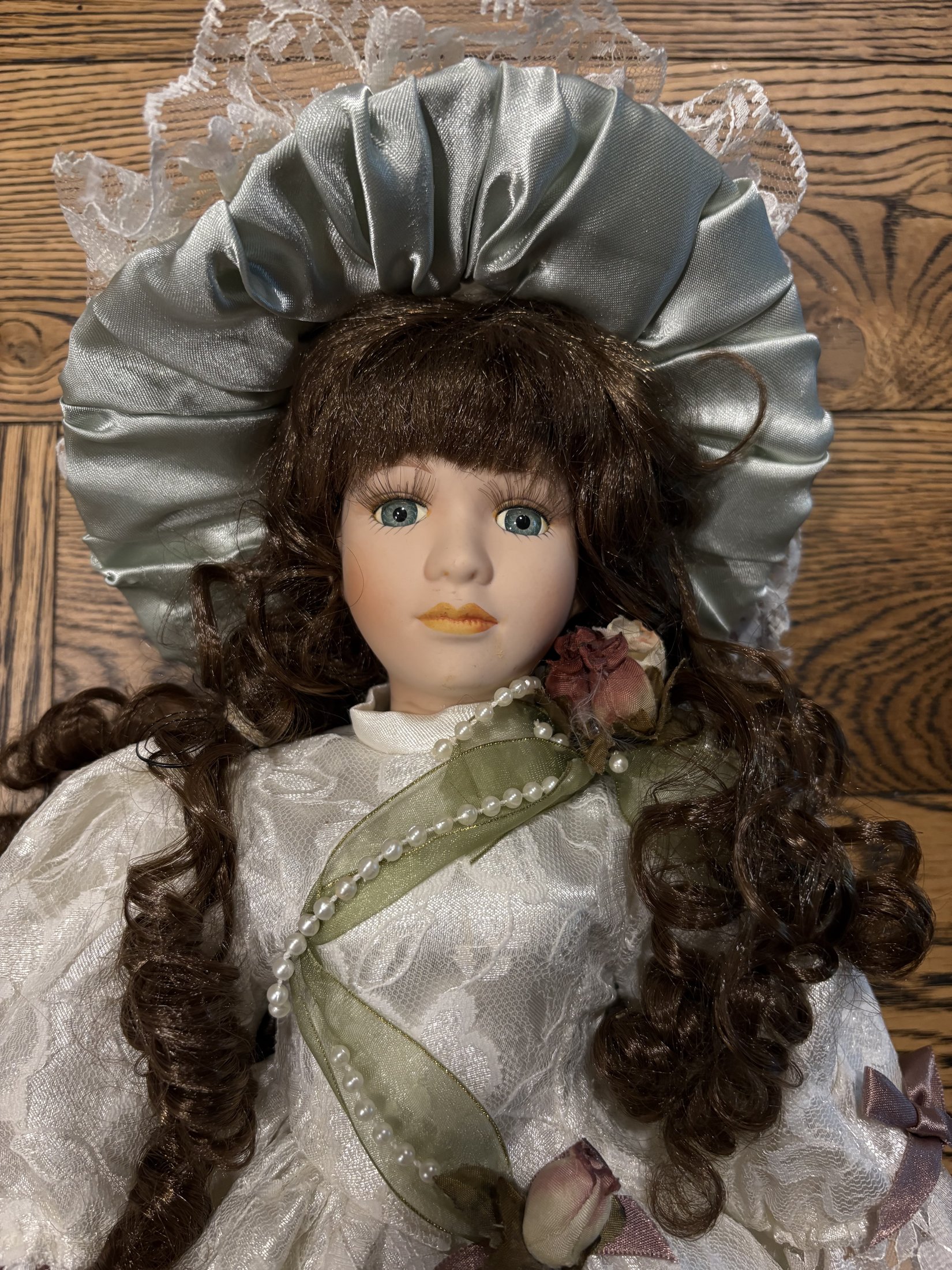 Vanessa Ricardi Porcelain Doll - 18" - Vanessa Doll Collection 1999