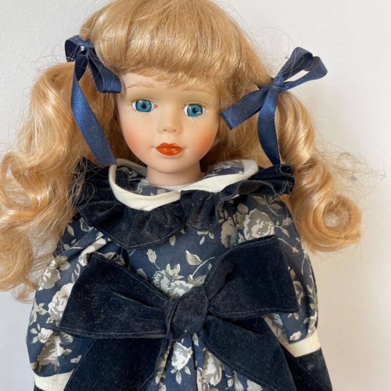 Vintage Porcelain Doll — Navy Floral Dress with Velvet — 16.5″