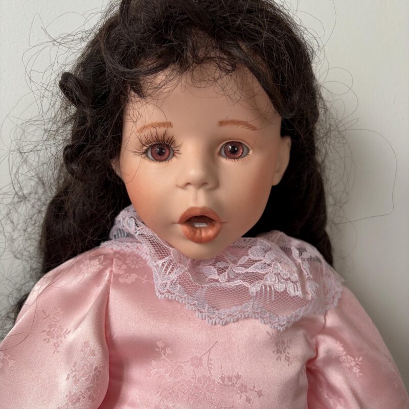 Beth Doll by Donna RuBert — Artwork Singers Collection — Vintage Porcelain — 26″