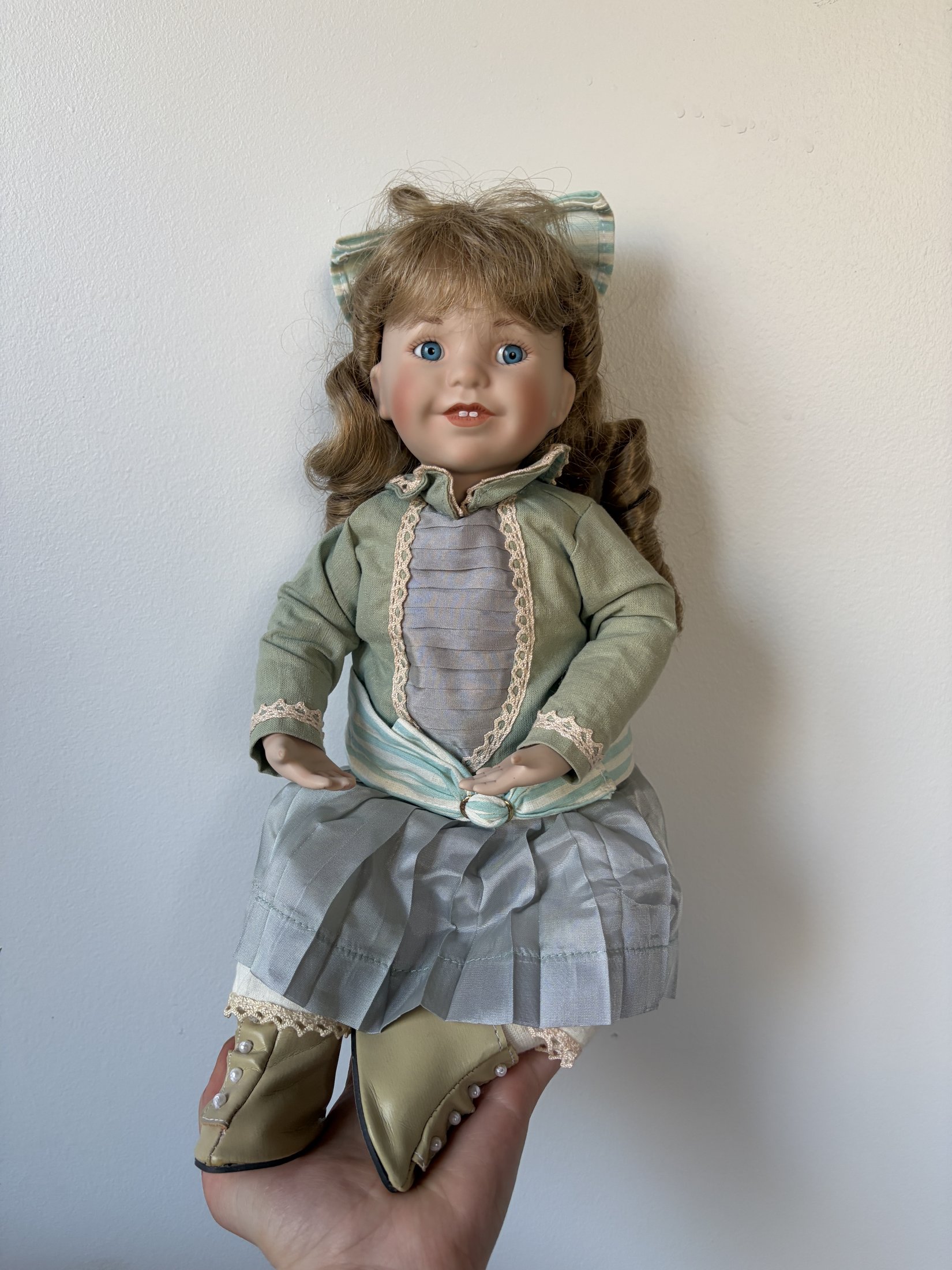 Porcelain Doll A Child's Garden of Verses by Robert Louis Stevenson - Image 2