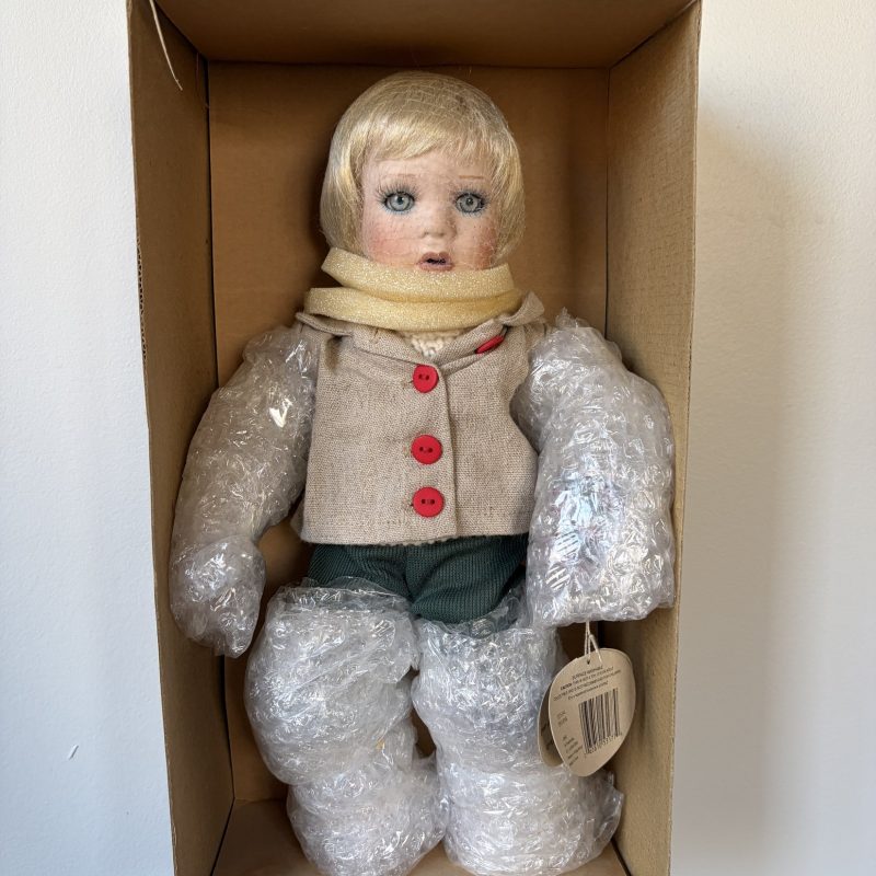 Ganz Cottage Collectibles Porcelain Doll Dyanne Artist Designed