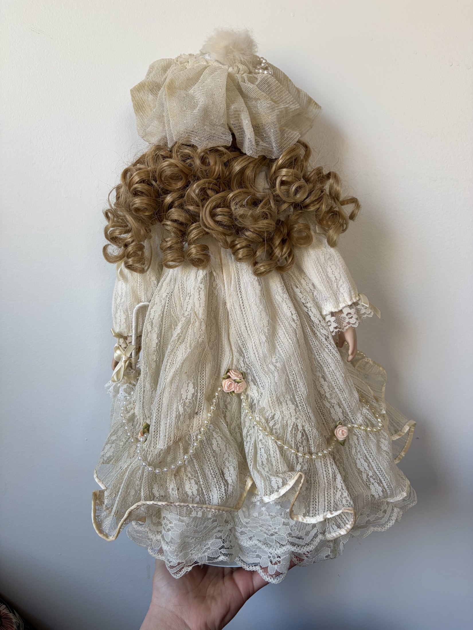 Vintage Porcelain Doll in Ivory Lace Dress with Blonde Curls - Image 3