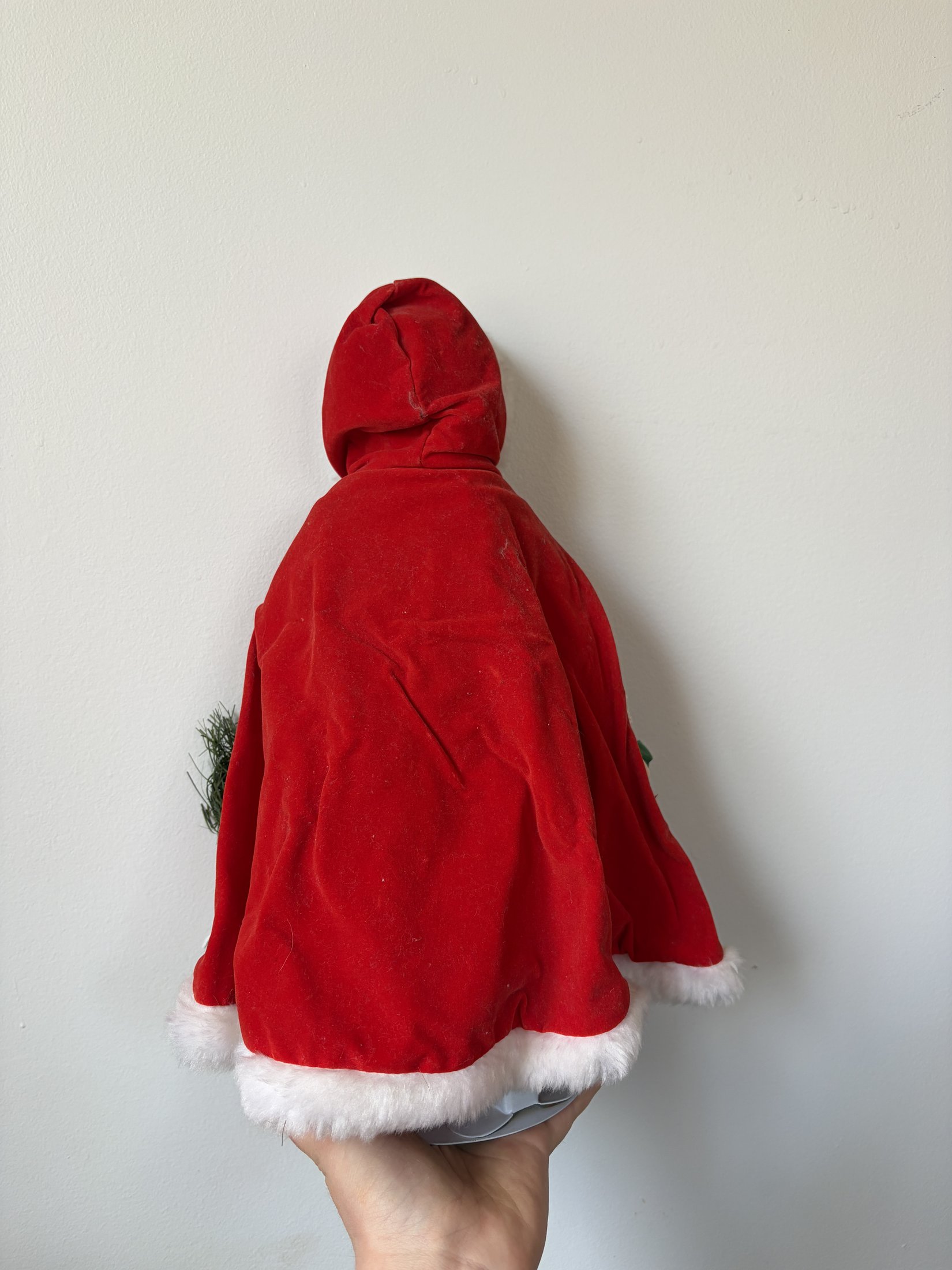 Brinn's Collectible Porcelain Doll Christmas Edition PGH. PA - Image 6
