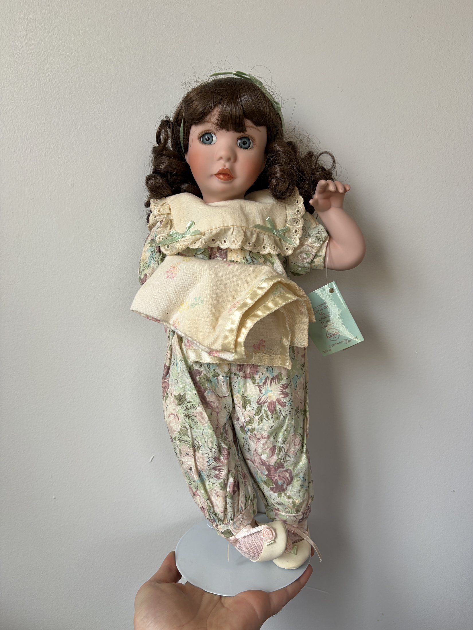 Edwin M. Knowles Porcelain Doll 'Me and My Blankie' My Closest Friend 1991 - Image 2
