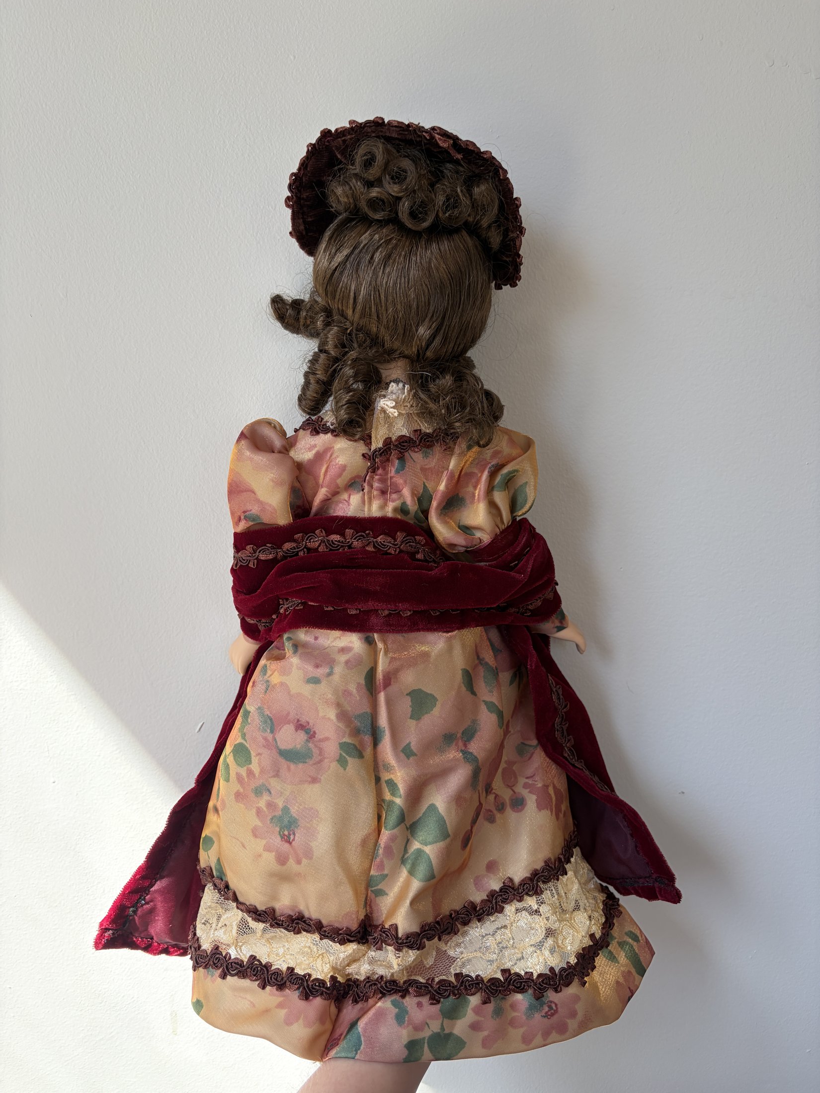 Victorian Style Porcelain Doll 18" Floral Dress with Hat - Image 4