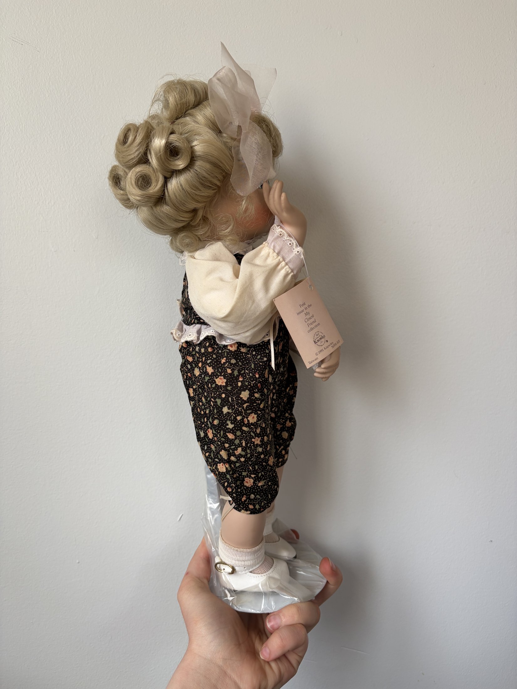 Jan Goodyear Porcelain Doll 'Evie' Boo Bear & Me 1991 Knowles - Image 4