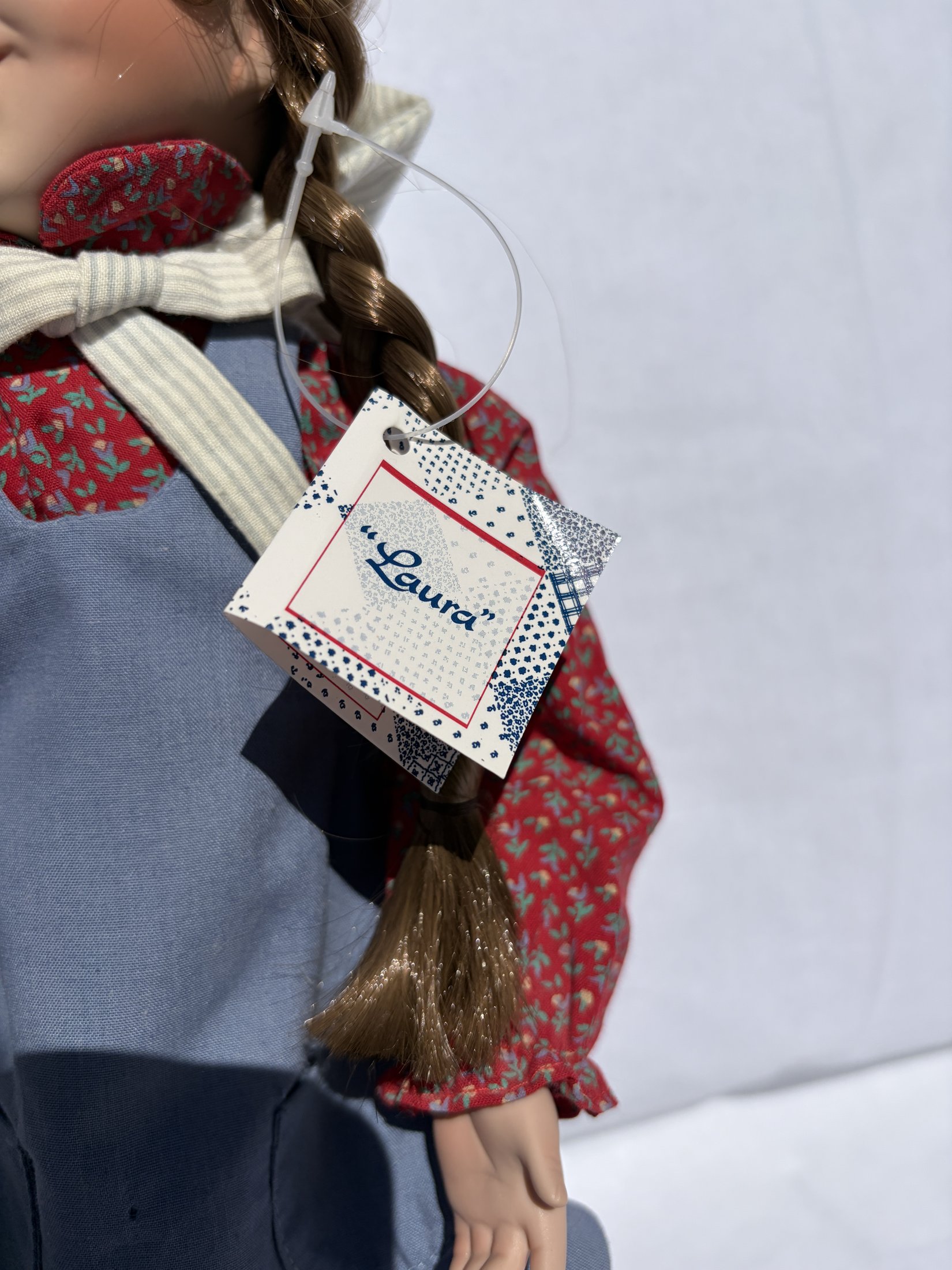 Ashton-Drake Galleries 'Laura' Little House on the Prairie Doll - Image 6