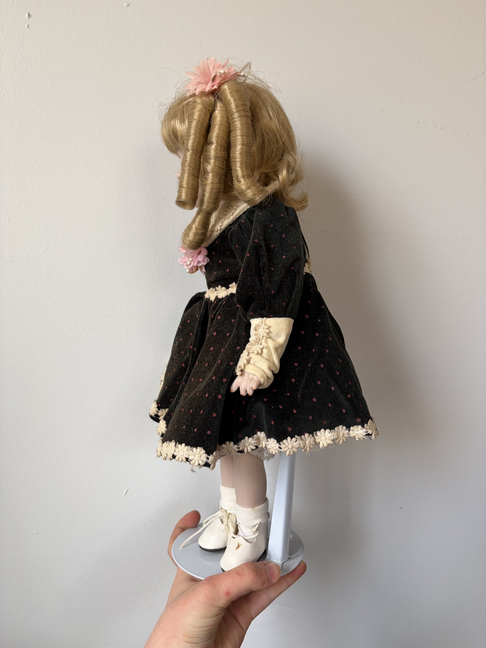 Vintage Porcelain Doll with Blonde Curls and Black Dress - Image 5