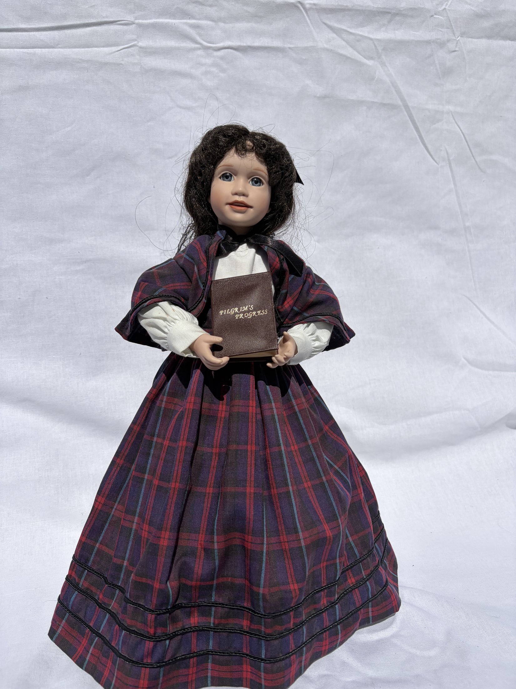 Ashton-Drake Porcelain Doll 'Jo' Little Women Collection by Wendy Lawton - Image 2