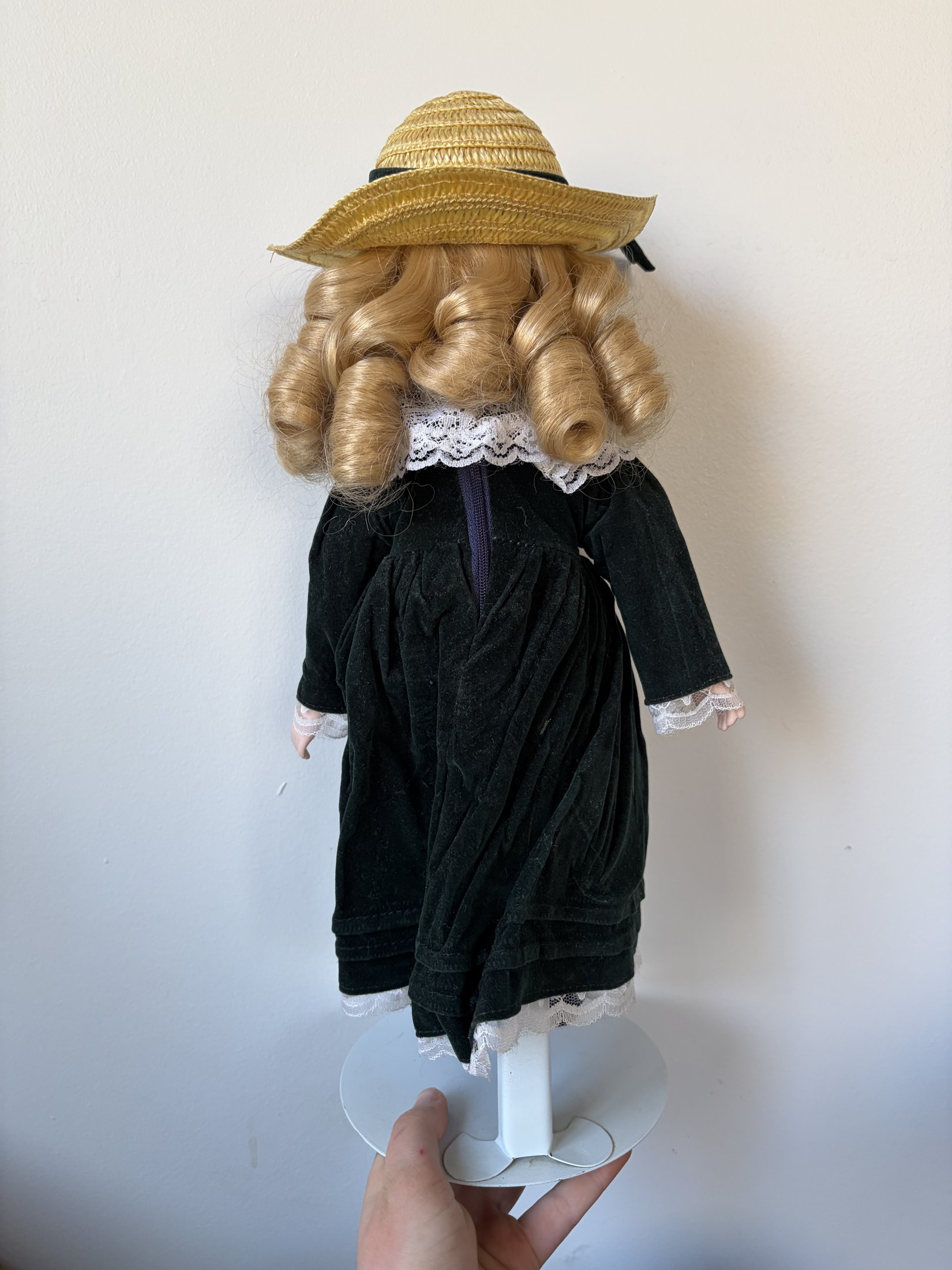 Vintage Porcelain Doll with Hat and Glasses, Lace Dress - Image 4