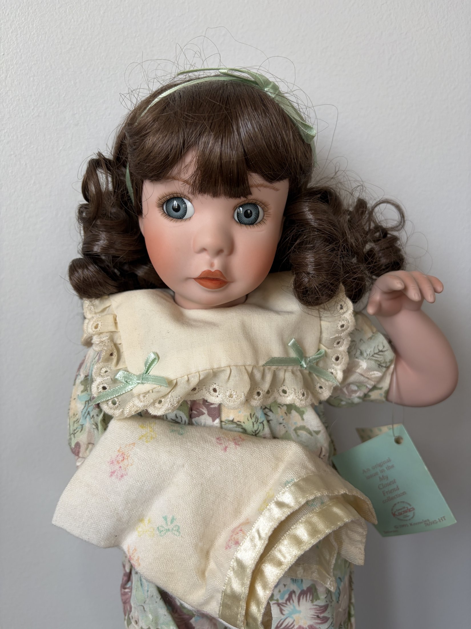 Edwin M. Knowles Porcelain Doll 'Me and My Blankie' My Closest Friend 1991